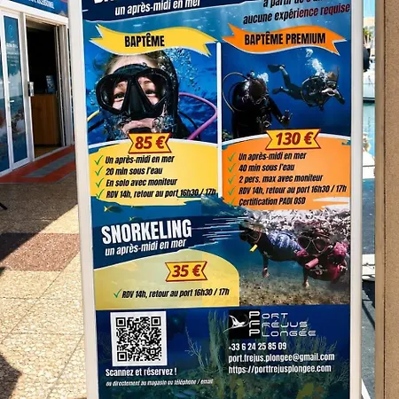 Port Prestige Piscine Et * Fréjus